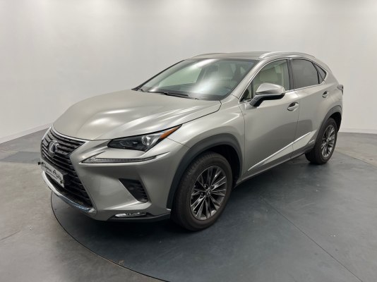 LEXUS